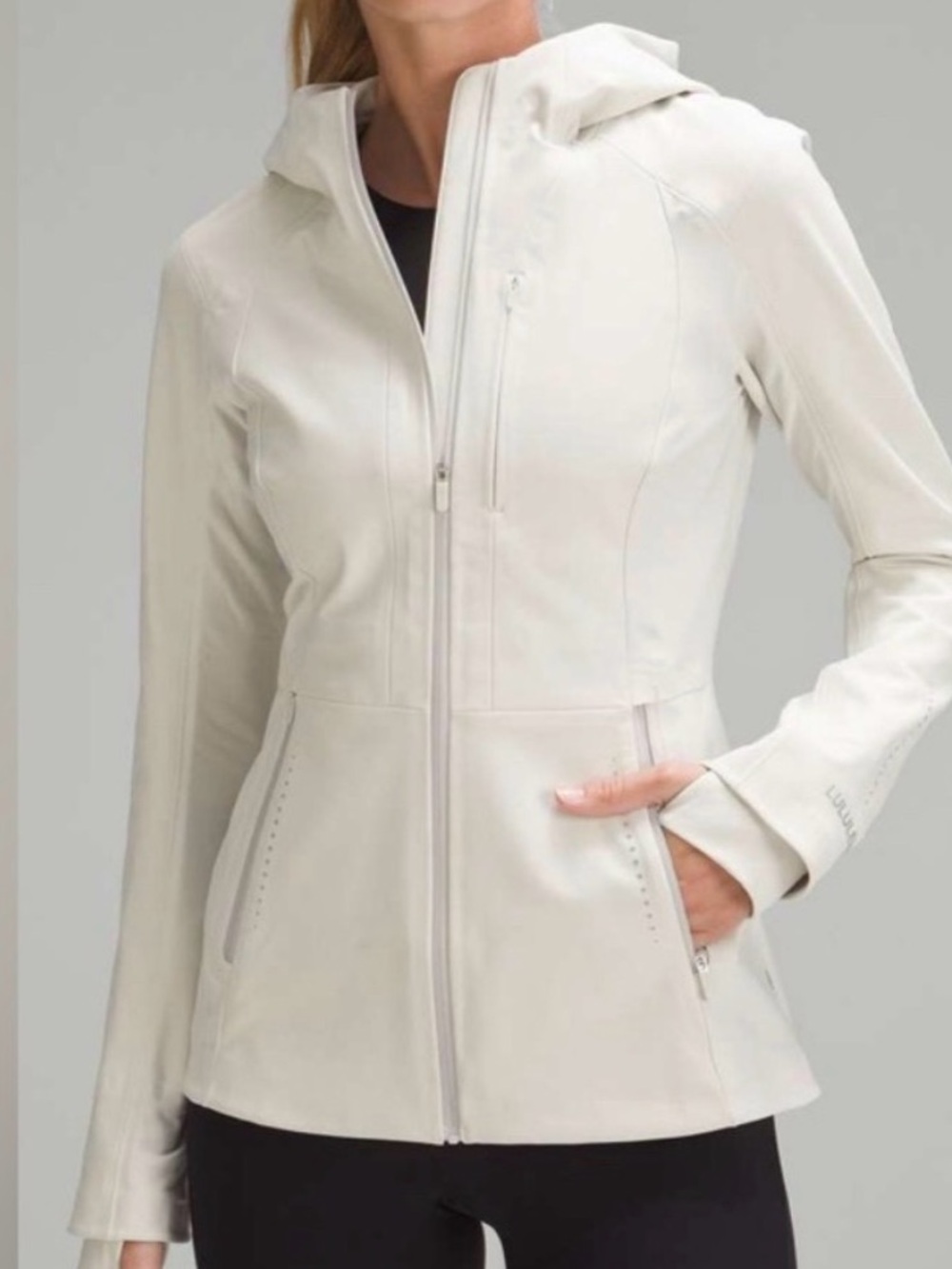 Lululemon Cross Chill Jacket *RepelShell Bone. Great condition
